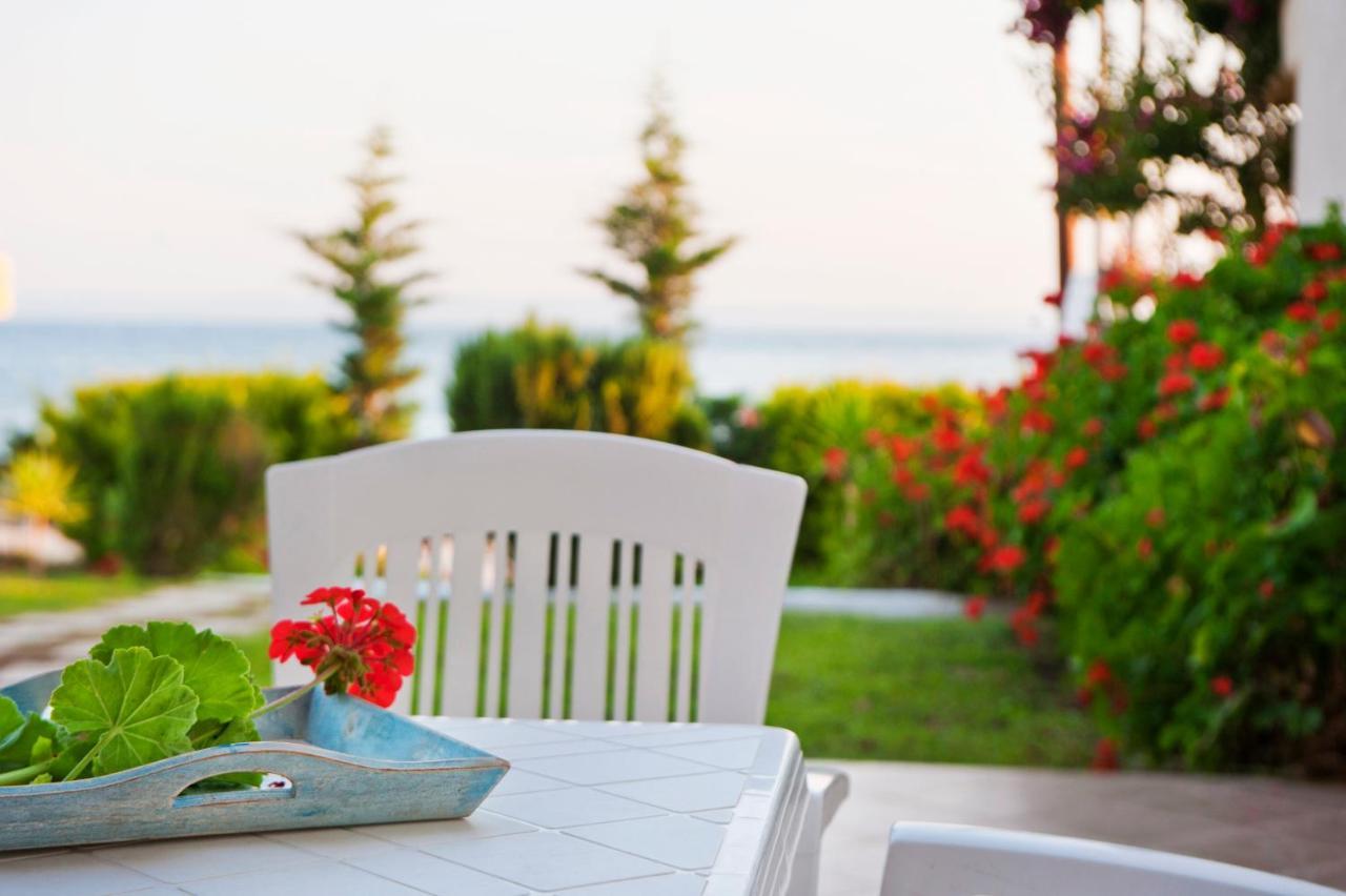 Christina'S Sea House Nikiti (Sithonia) Exterior foto