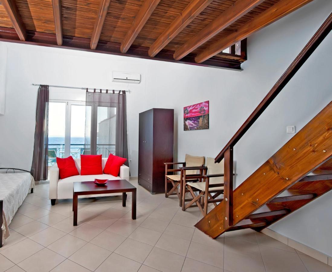 Christina'S Sea House Nikiti (Sithonia) Exterior foto